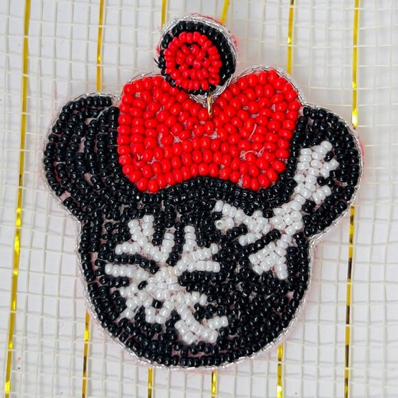Handmade Minnie Mouse Beaded Earring - Picture 3 of 4